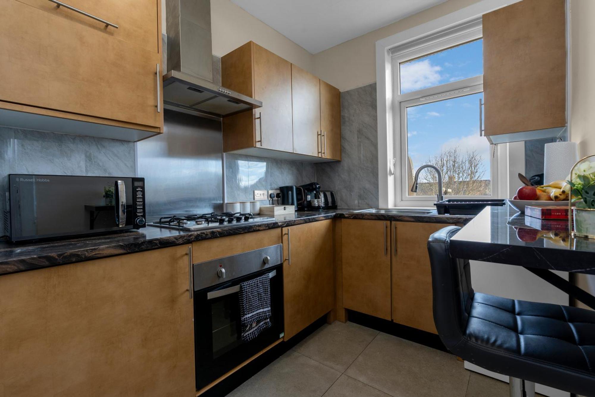 Appartement 2 Bedroom In With 2 Free Parking Spaces *